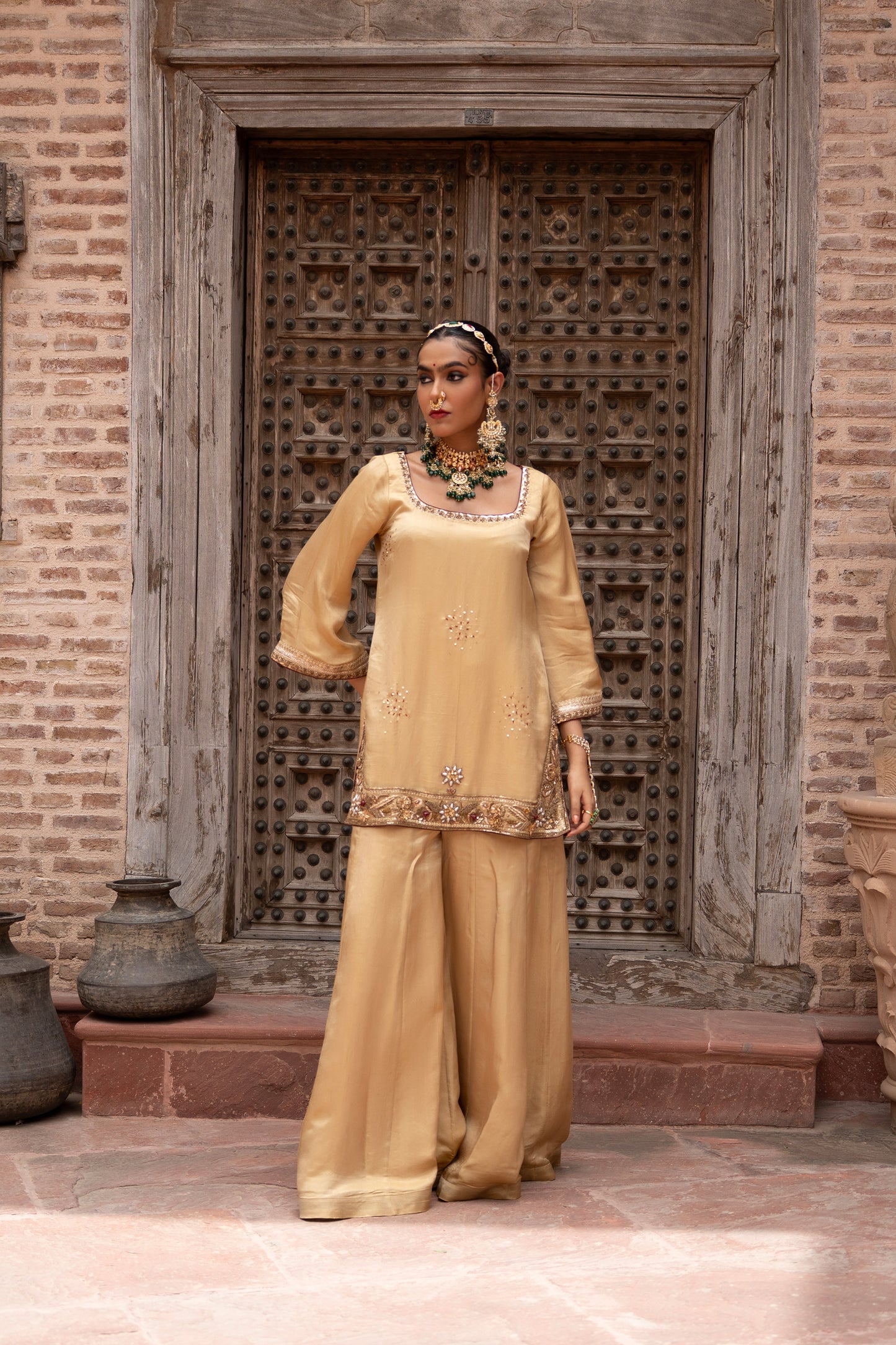 Noor-e-Zar Hand-Embroidered Sharara Set