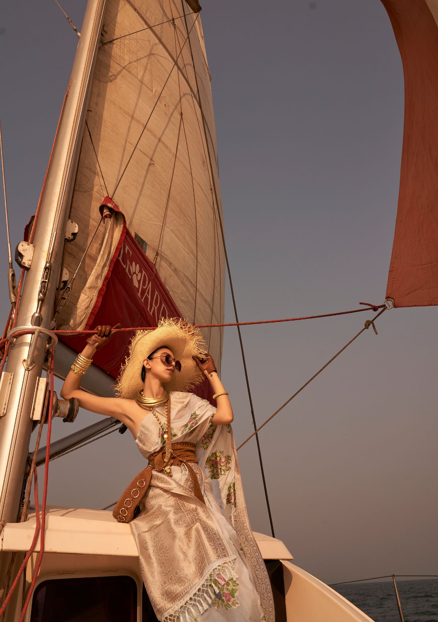 Light Grey Khibaa Silk Chinnon Nylon Handloom Saree