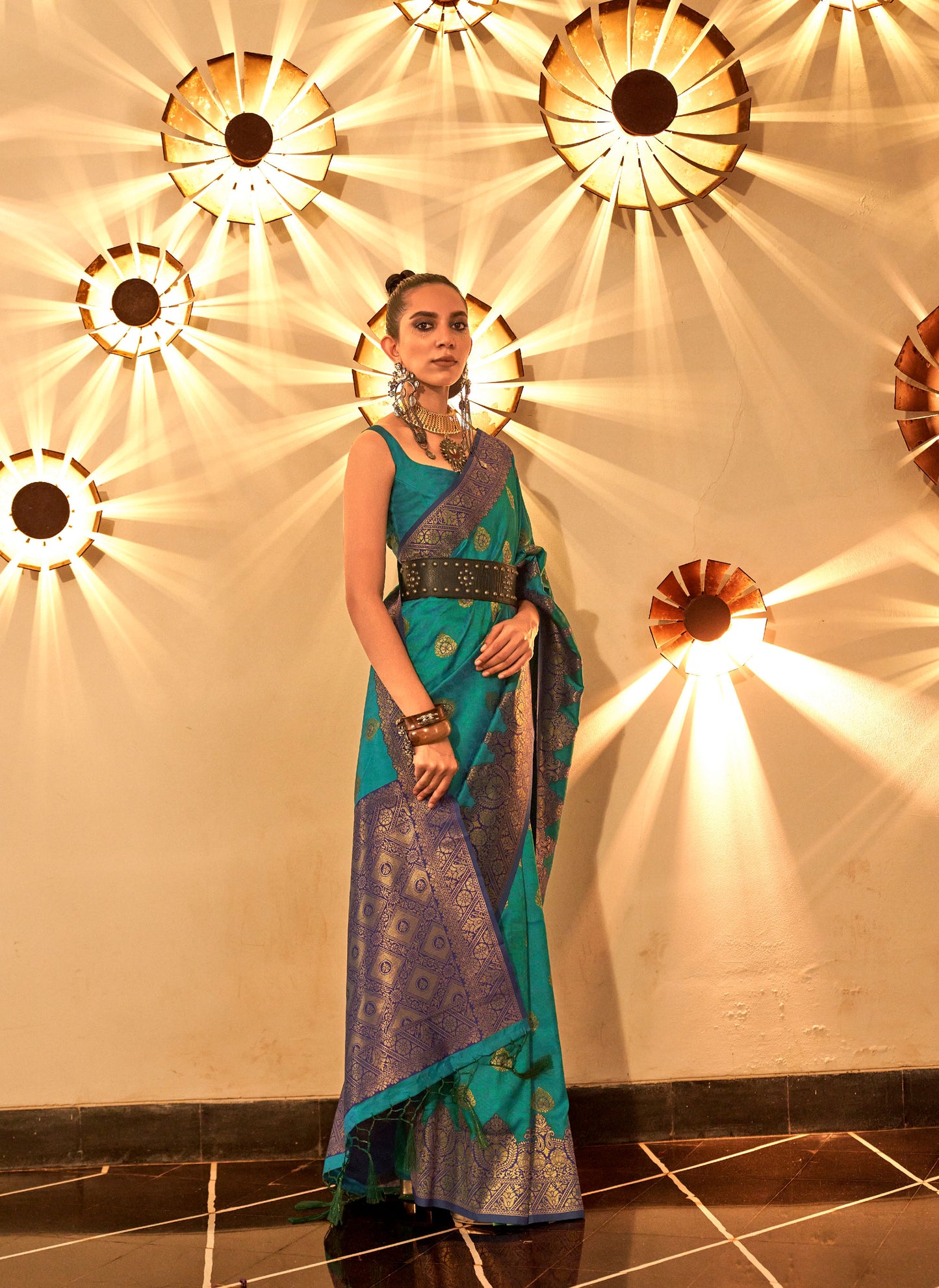 Teal Kornella Chaap Handloom Silk Saree