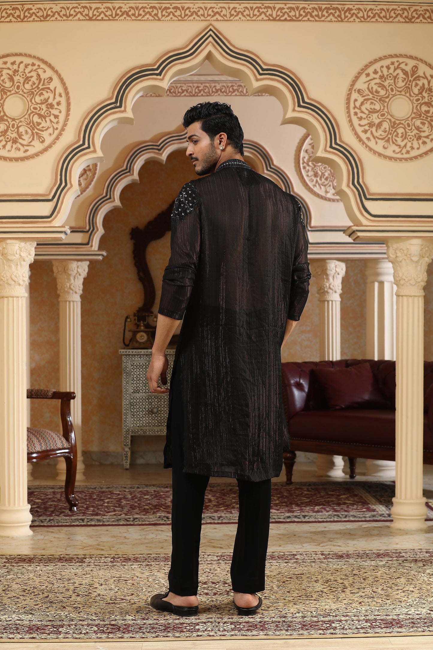 Black Chiffon Georgette Cutduna & Zari Embroidered Party Wear Kurta