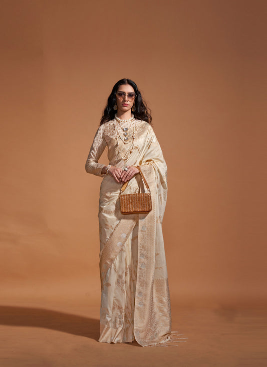 Beige Kocktail Georgette Handloom Saree