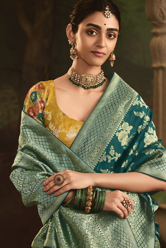 Dark green Crepe Dola Silk Weaving Sinduri Raas Saree