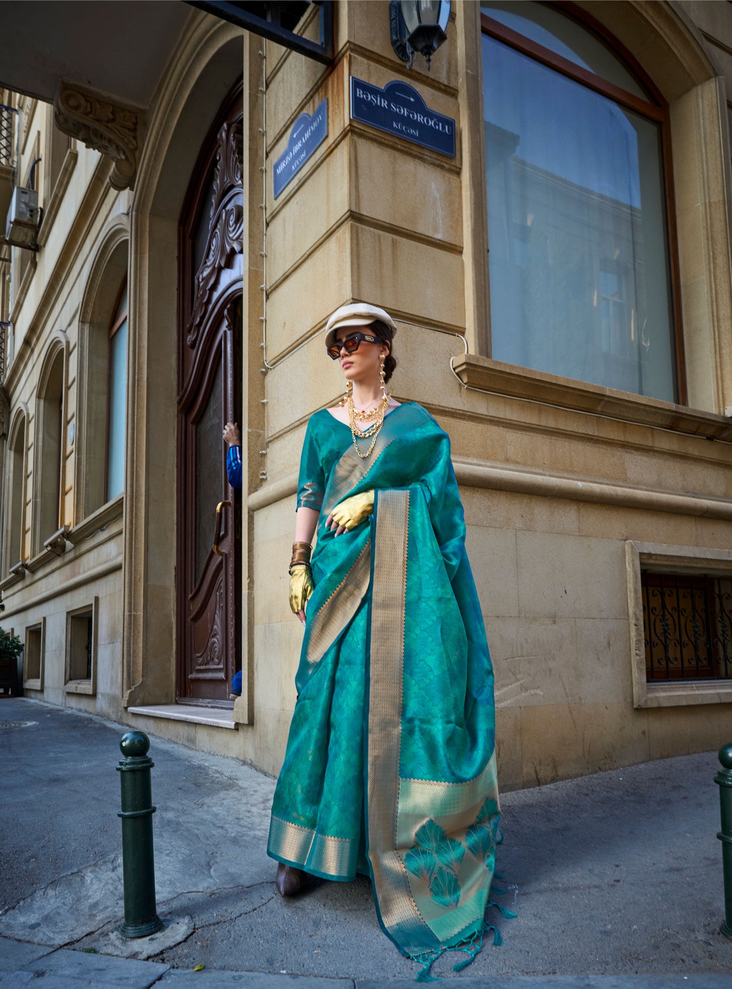 Teal Green Kalki Handwoven Two tone organza saree