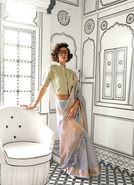 Light Grey Knoorie Moss Chiffon Handloom Saree
