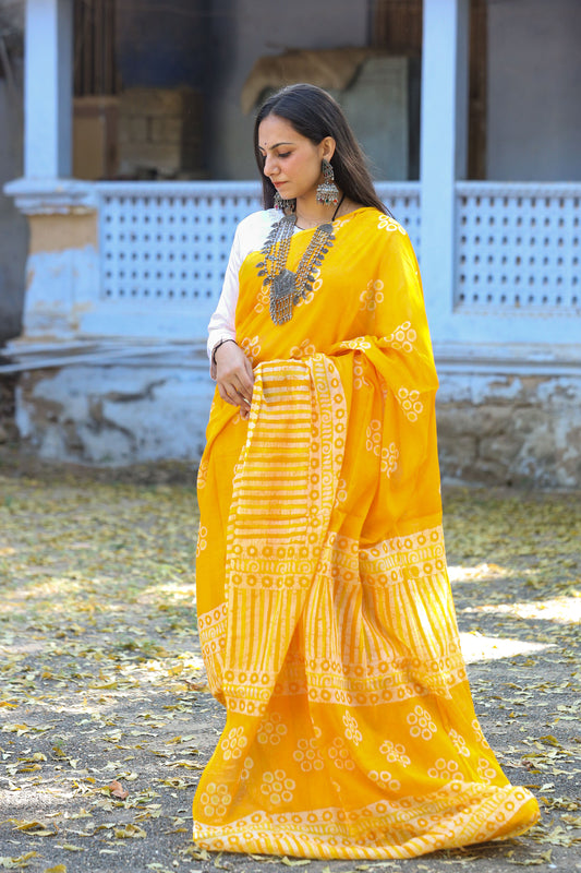 Pure Khadi Cotton Handwoven Yellow Saree