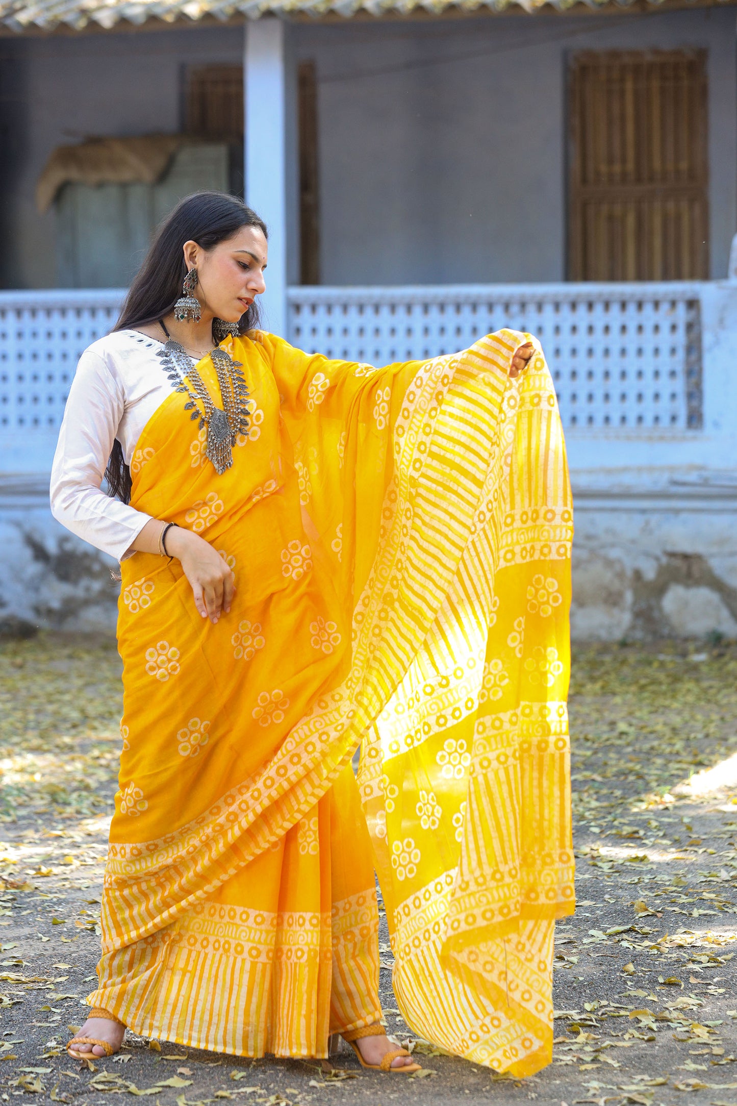 Pure Khadi Cotton Handwoven Yellow Saree