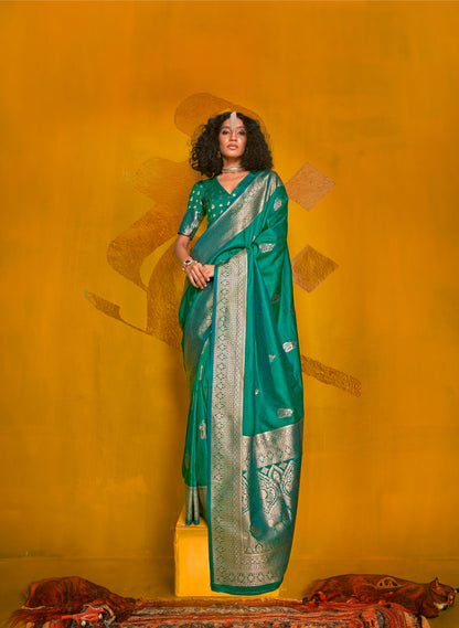 Green Karnival Two Tone Handloom Weaving Silk Saree