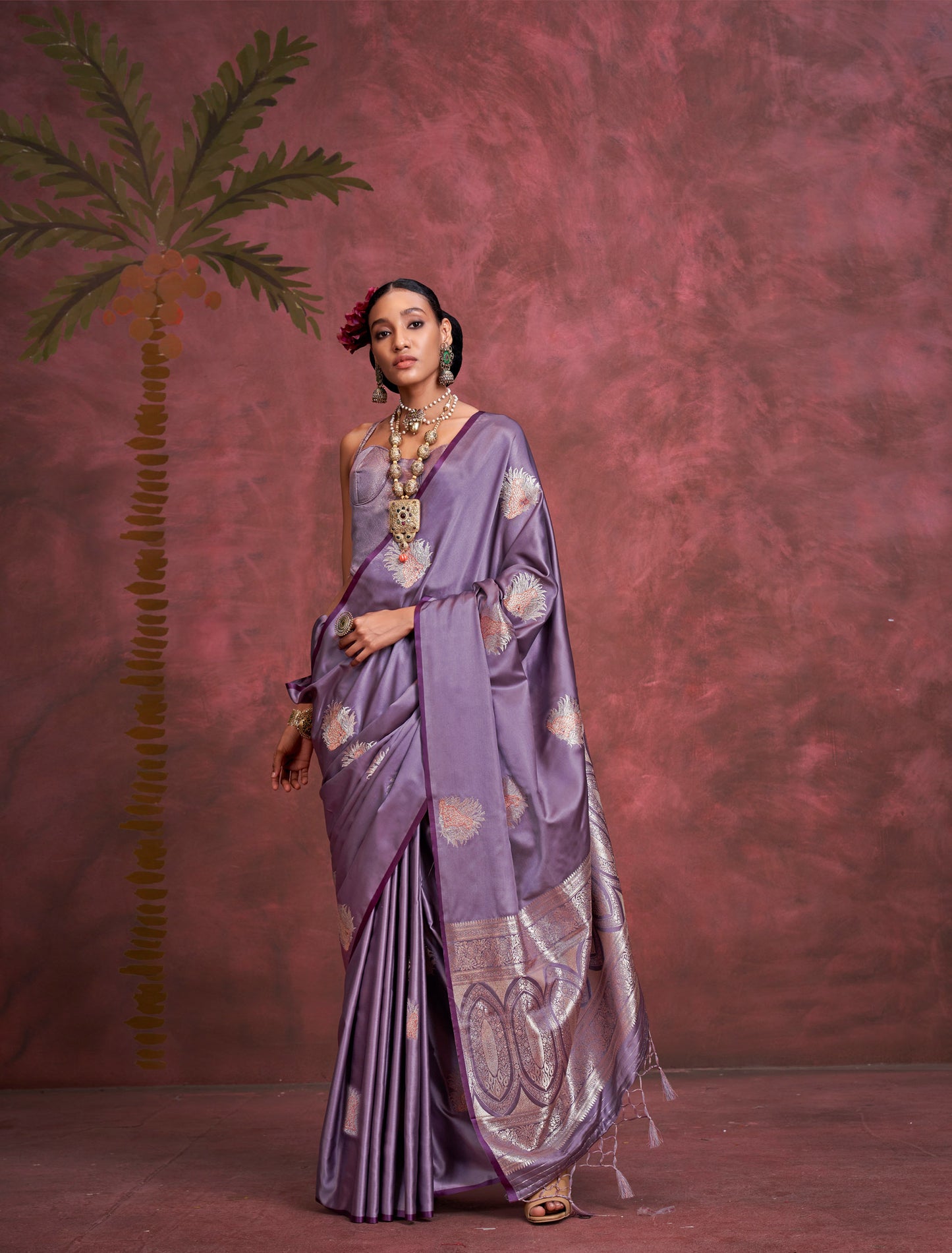Purple Kanthkala Satin Silk Handloom Banarasi Zari Weaving Saree