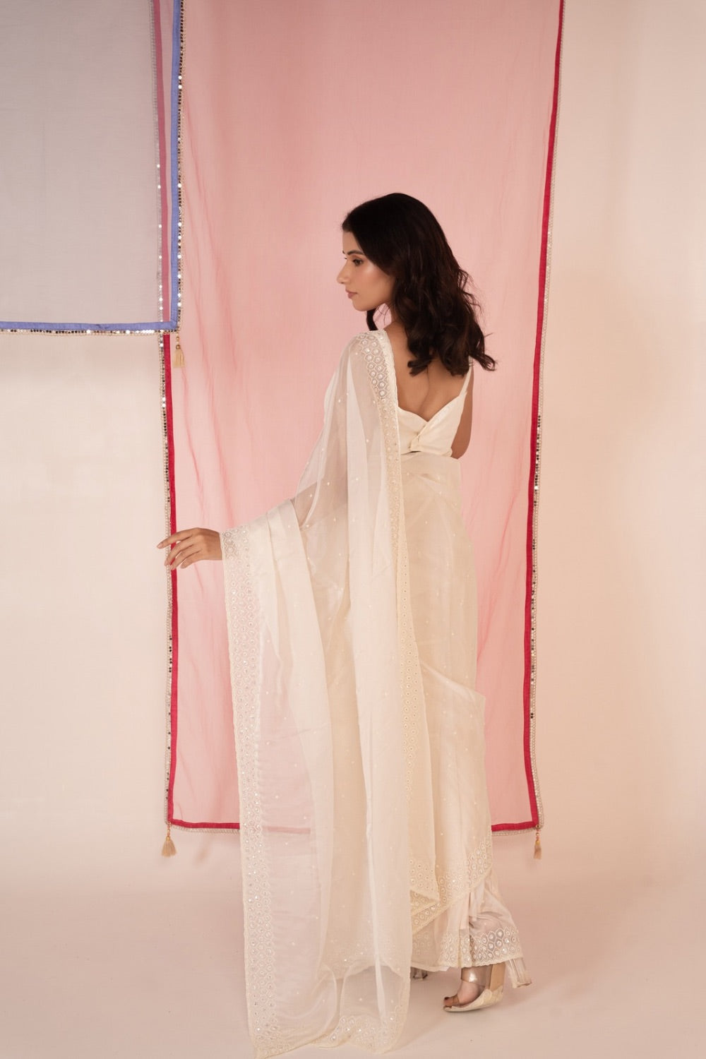 White tissue silk saree and unstitched blouse piece