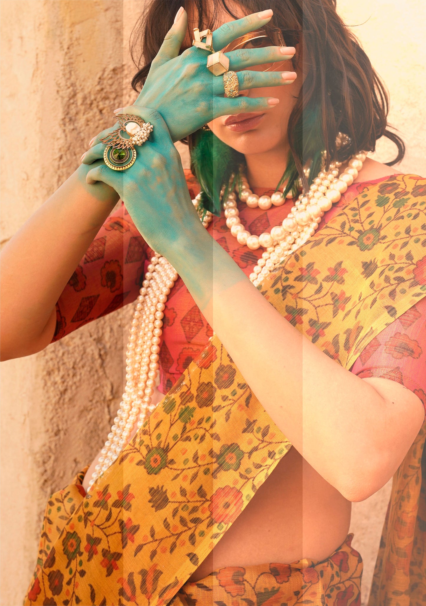 Pale Yellow Komet Printed Zari Handloom Tissue Saree