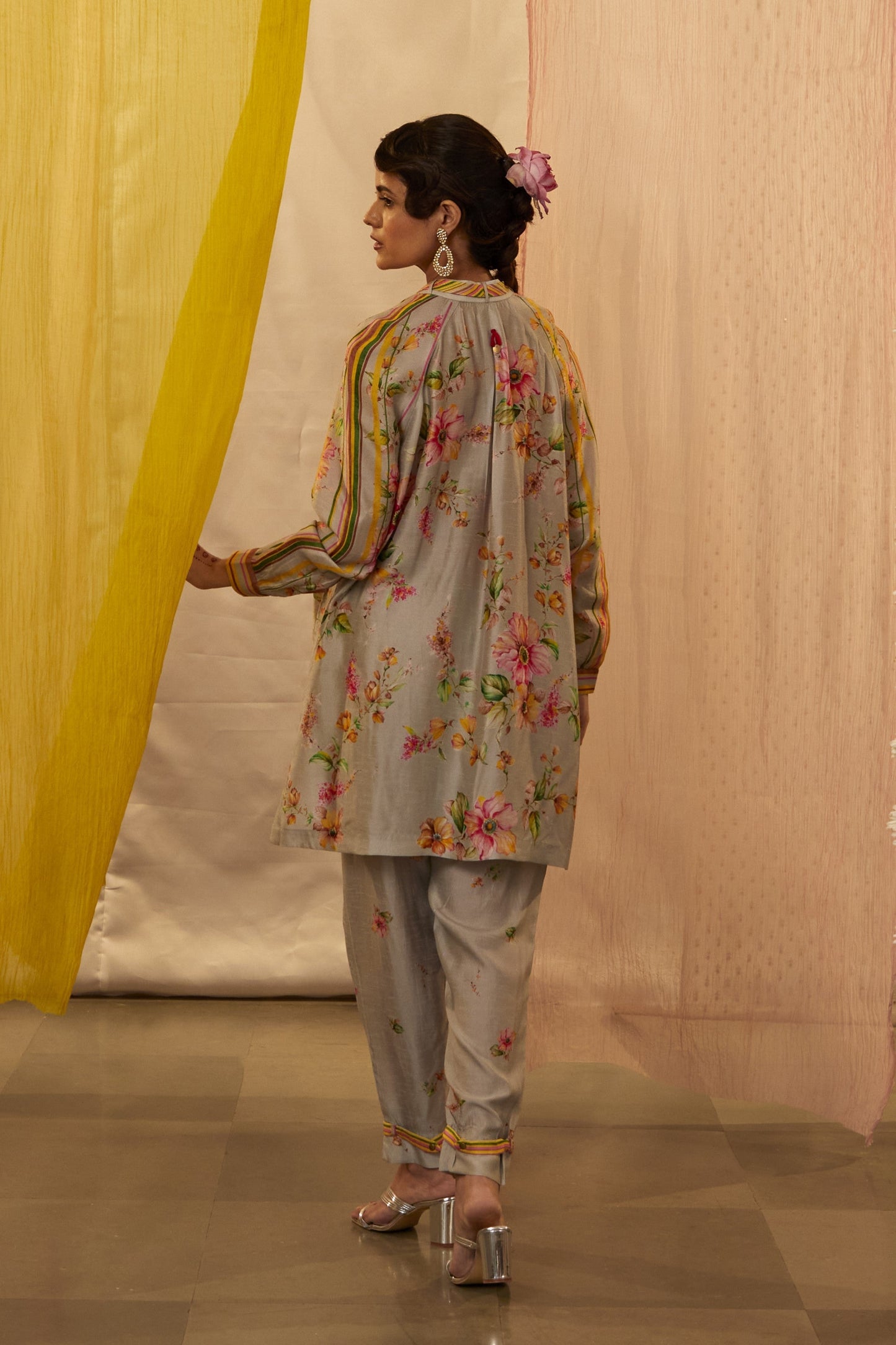 Grey Slub Silk Printed Floral Mandarin Collar Top And Pant Set