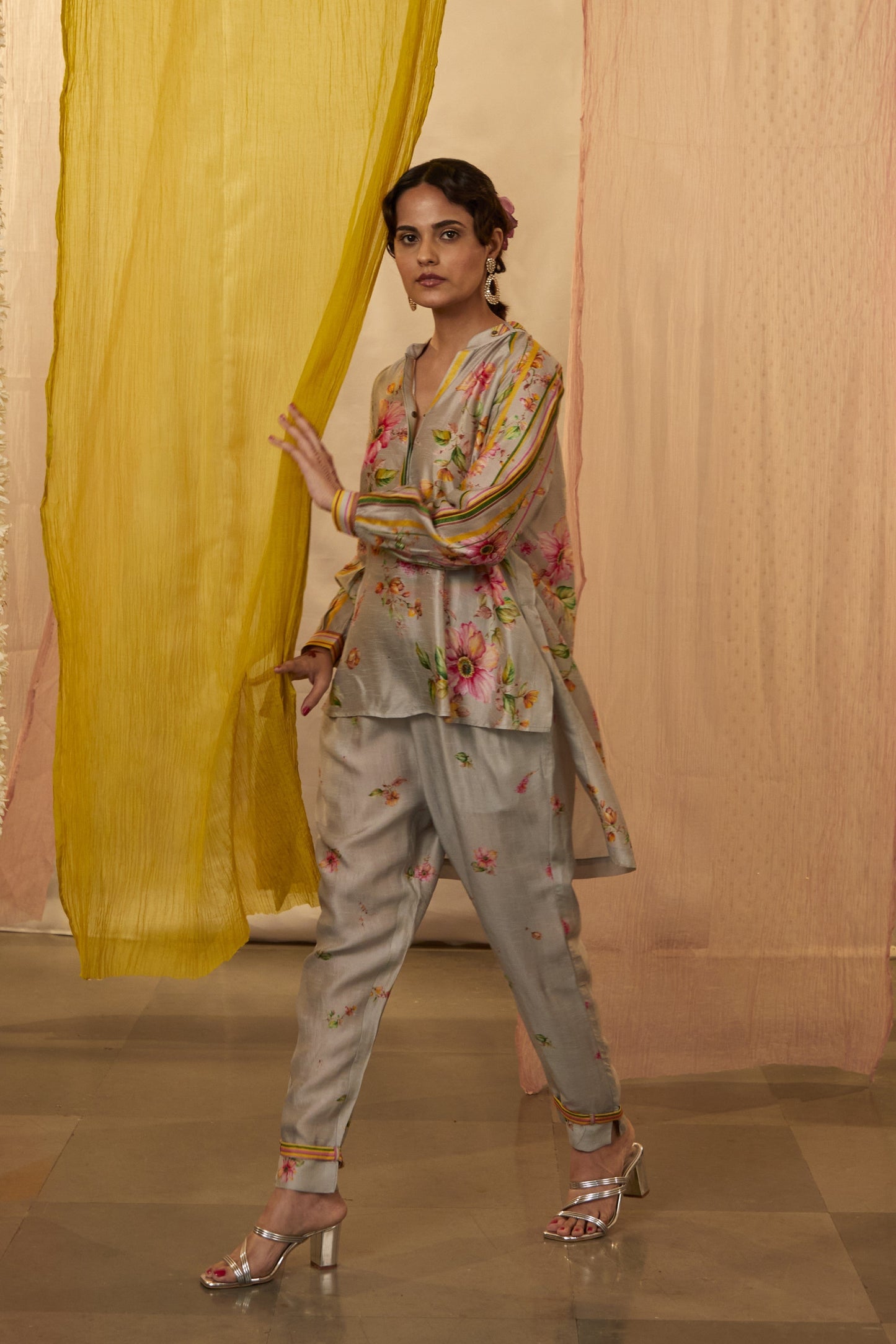 Grey Slub Silk Printed Floral Mandarin Collar Top And Pant Set