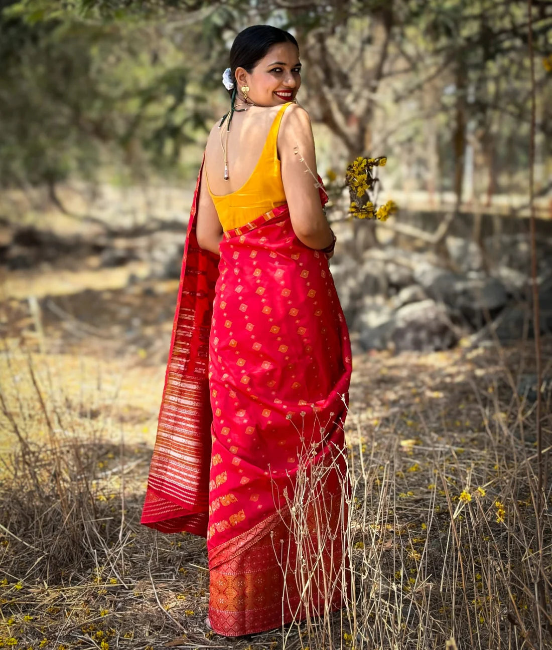 Gulnaz Mekhela Chador