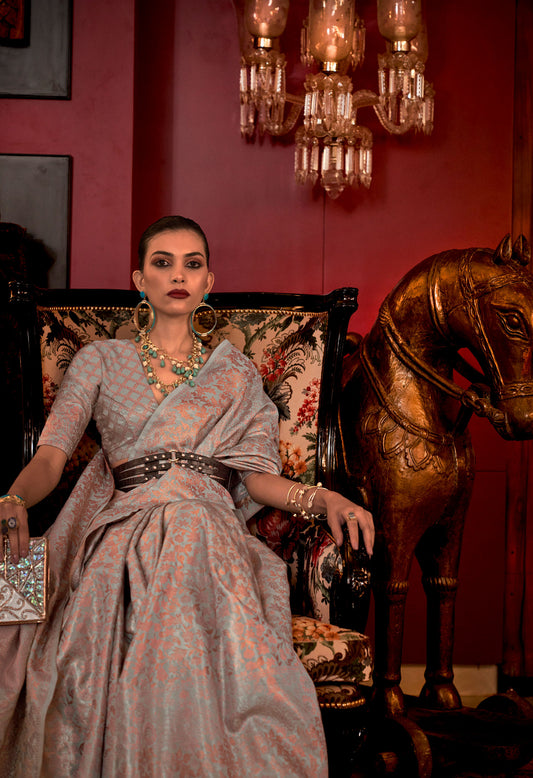 Metallic Silver Kalkatti Zari Handloom Silk Saree