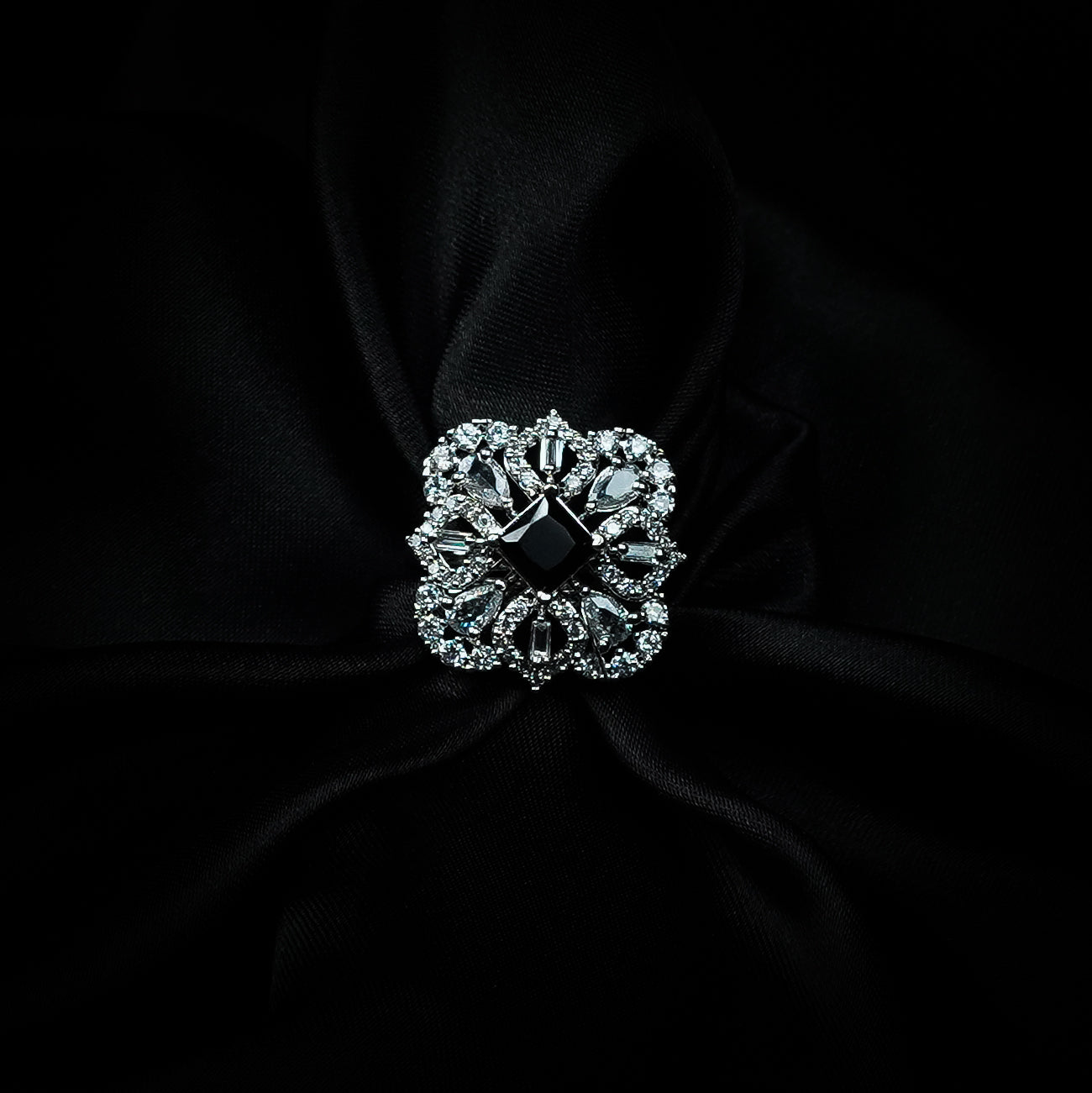 Elara Shine Diamond Ring