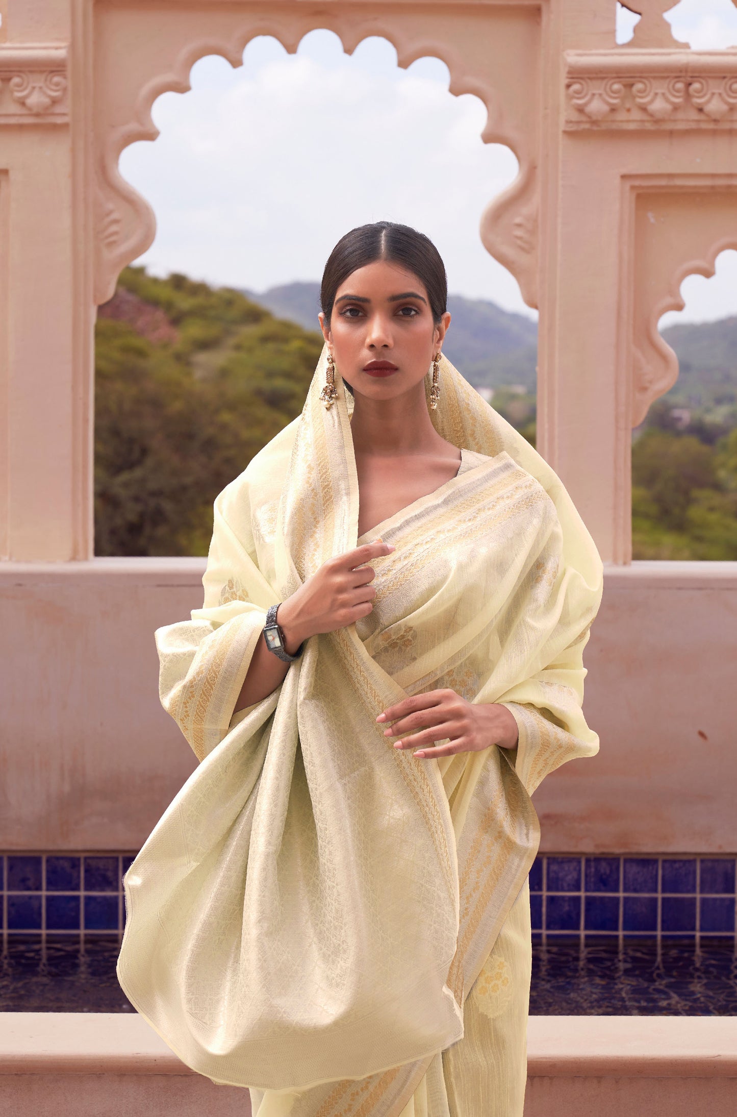 Pale Yellow Kavni Linen Woven Saree