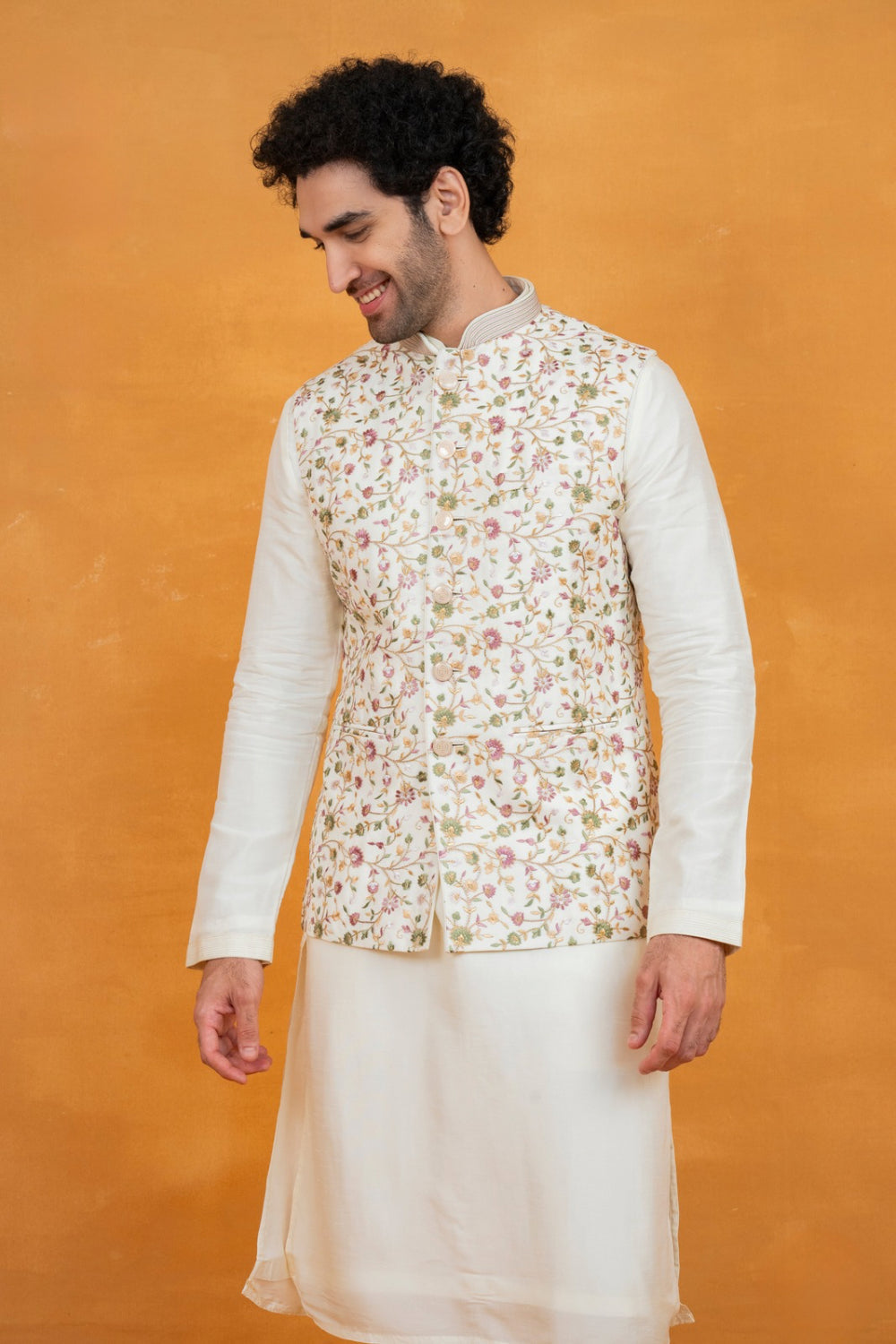 Off-White silk koti set with golden thread embroidery