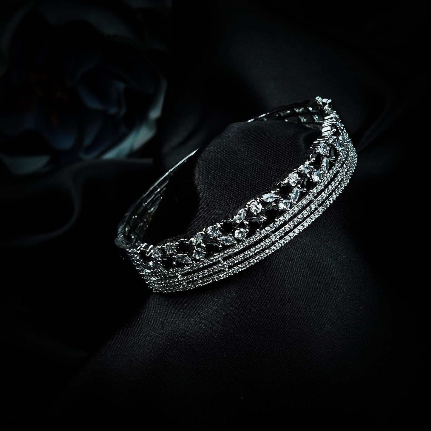 Jiya Flexi Diamond Bracelet