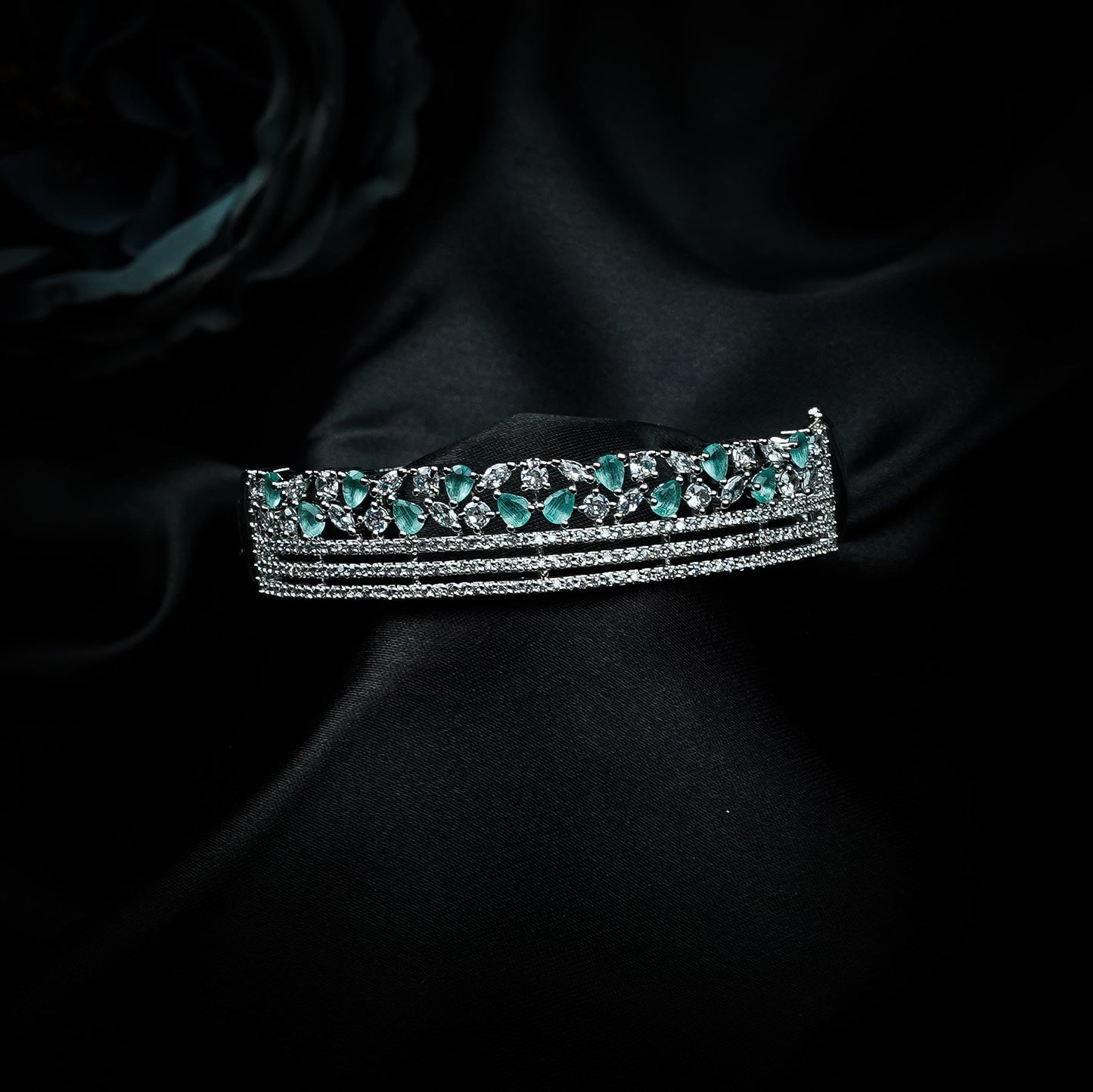 Jiya Flexi Diamond Bracelet