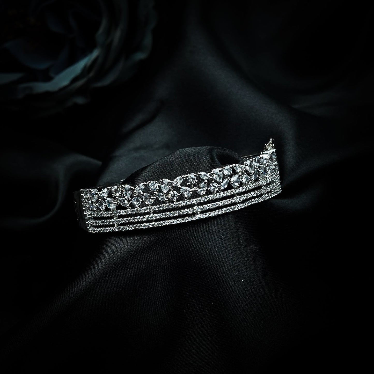 Jiya Flexi Diamond Bracelet