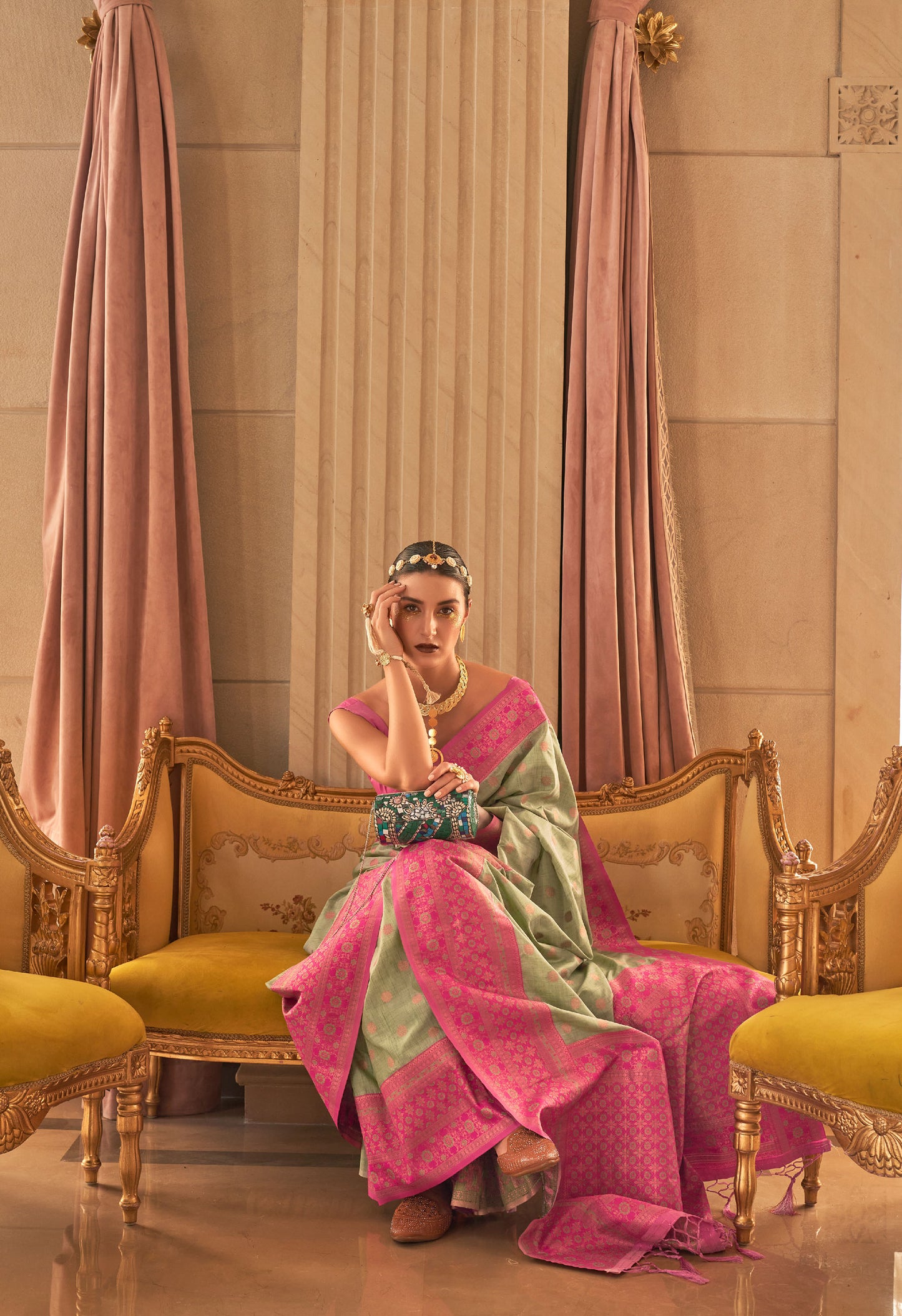 Green and Pink Kamsaara Bamboo Copper Zari Handloom Saree