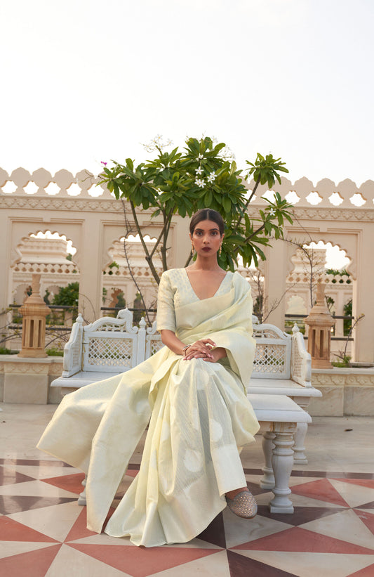 Light Green Kevaah Linen Woven Saree