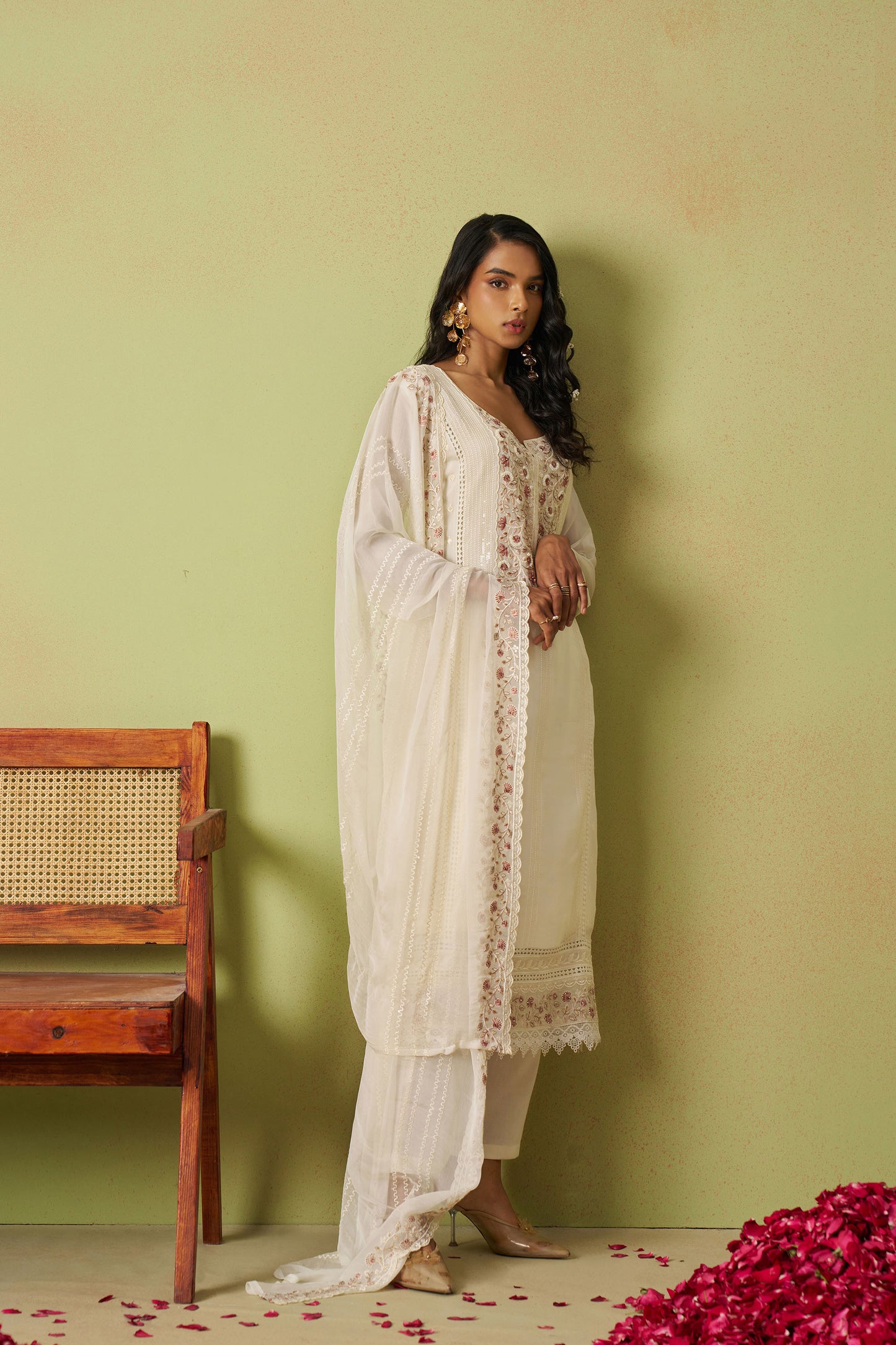 White Organza Thread Embroidered Festive Kurta Set