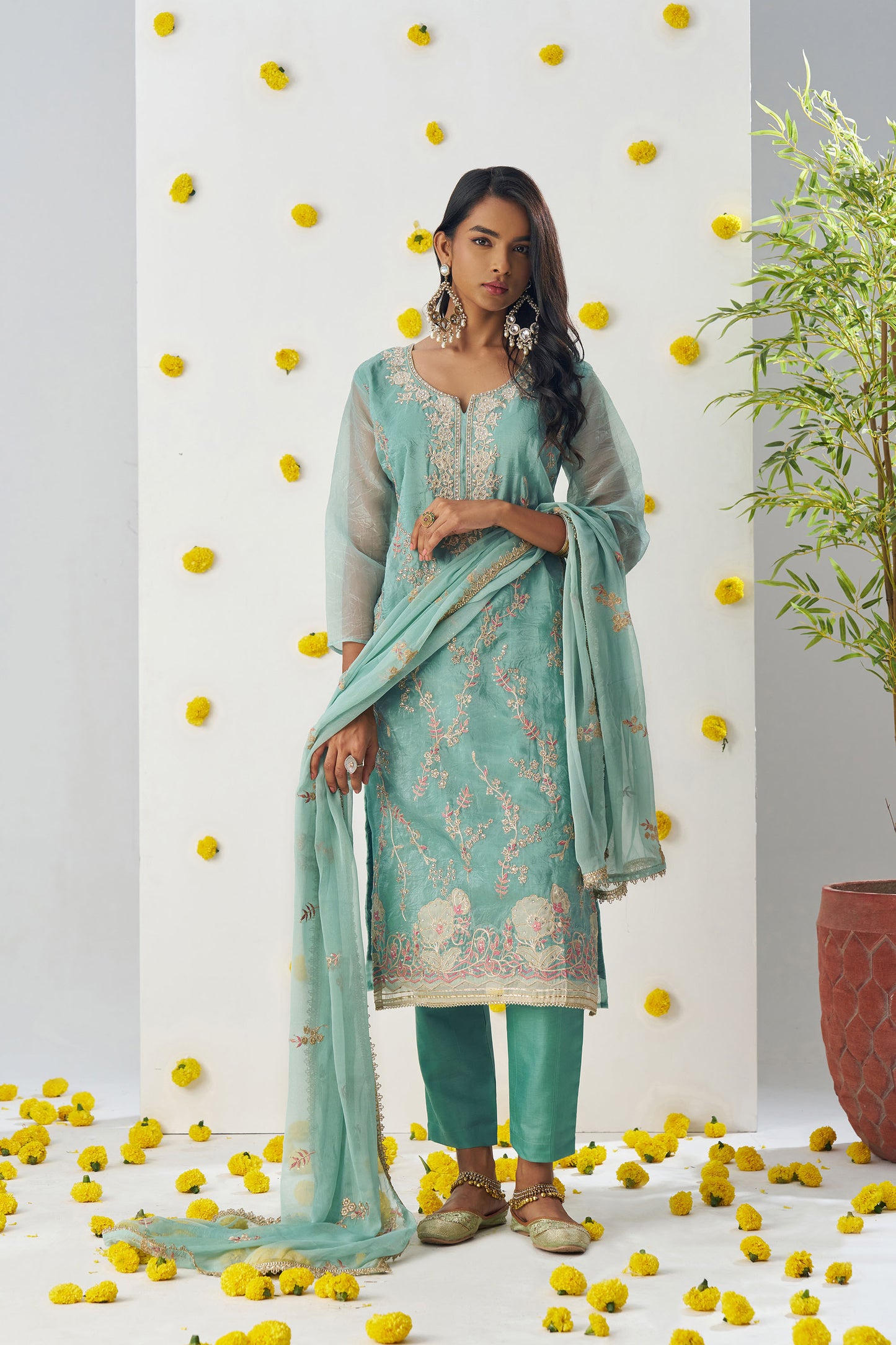 Sea Green Fancy Crush Sequins & Thread Embroidered Kurta Set