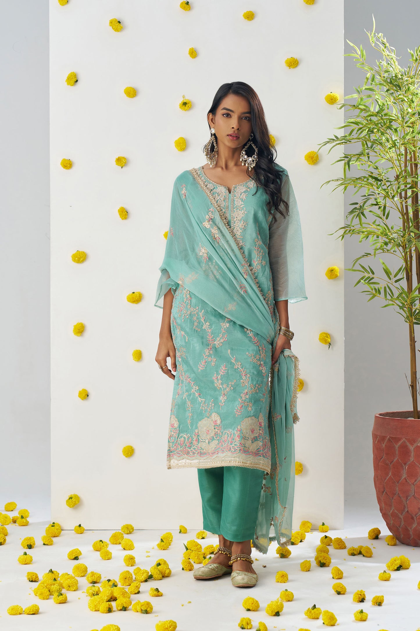 Sea Green Fancy Crush Sequins & Thread Embroidered Kurta Set