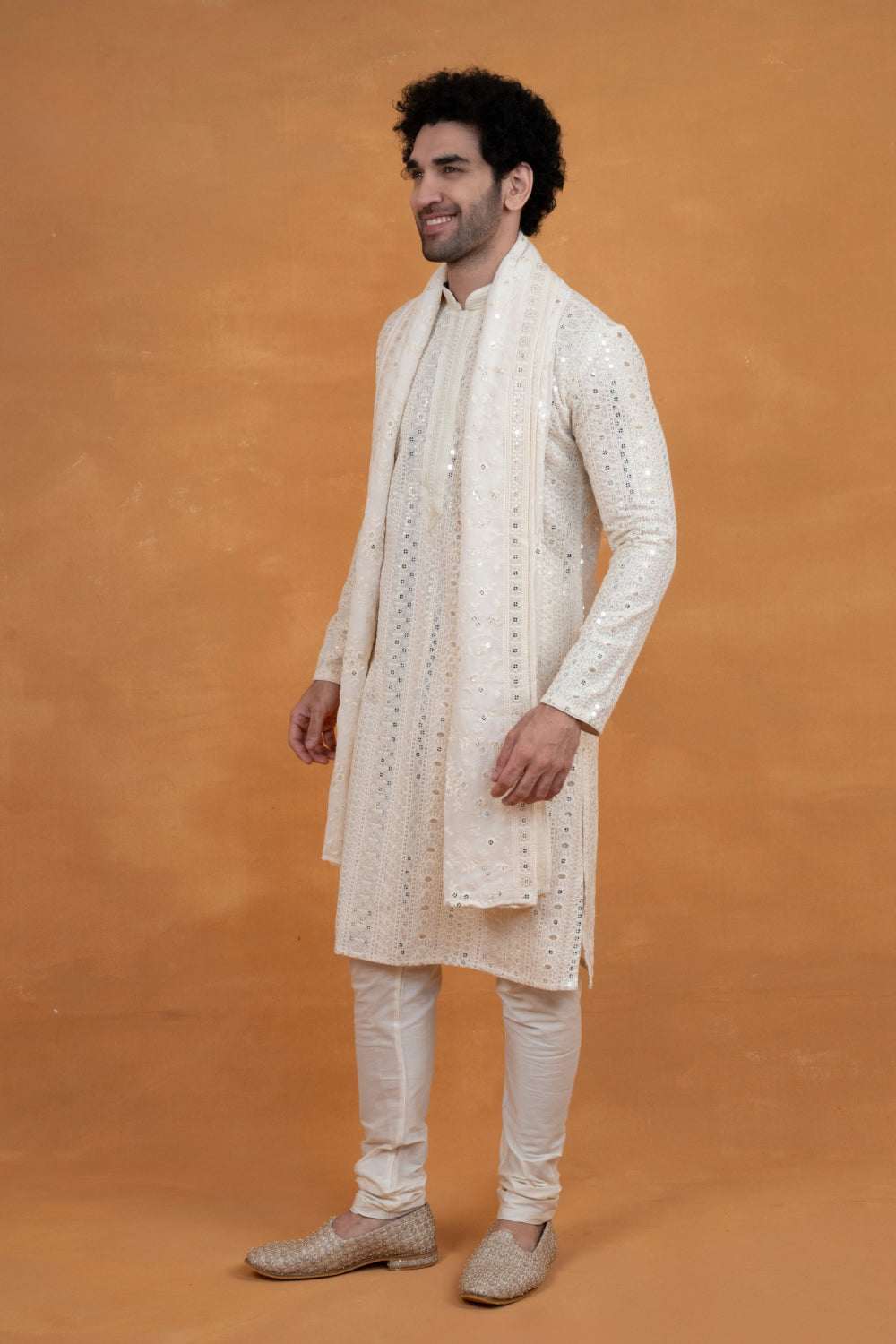 White silk lucknowi silk kurta set with mirror and sequins work