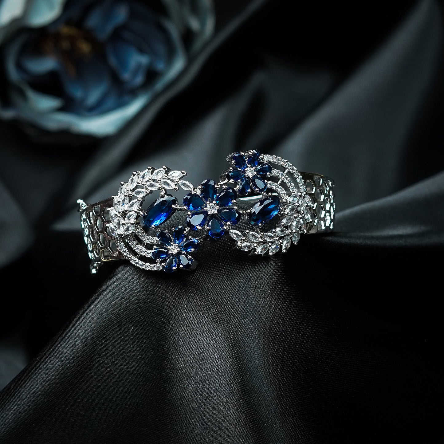 Flora Luxe Diamond Bracelet