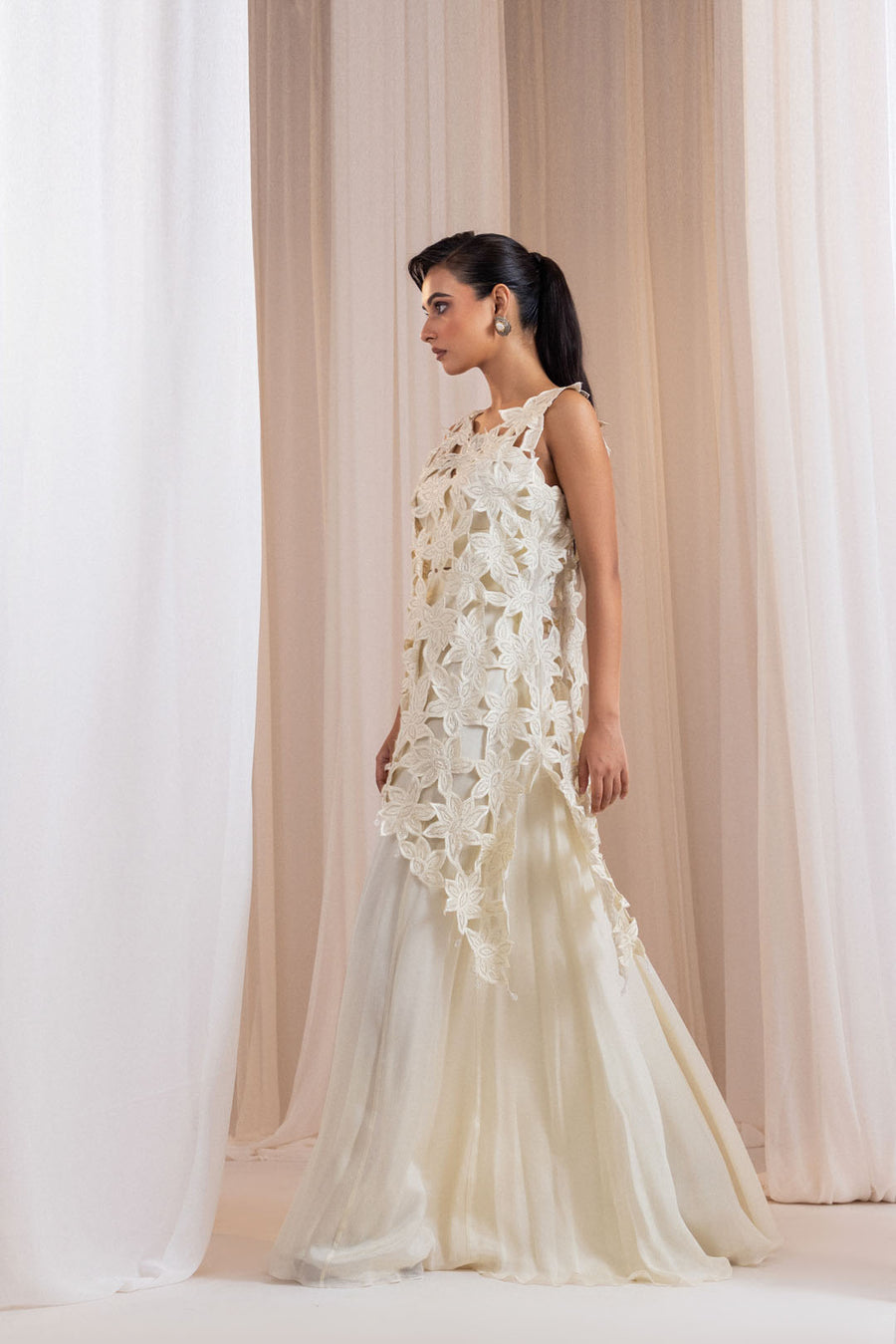 Ivory Bloom Drift Set