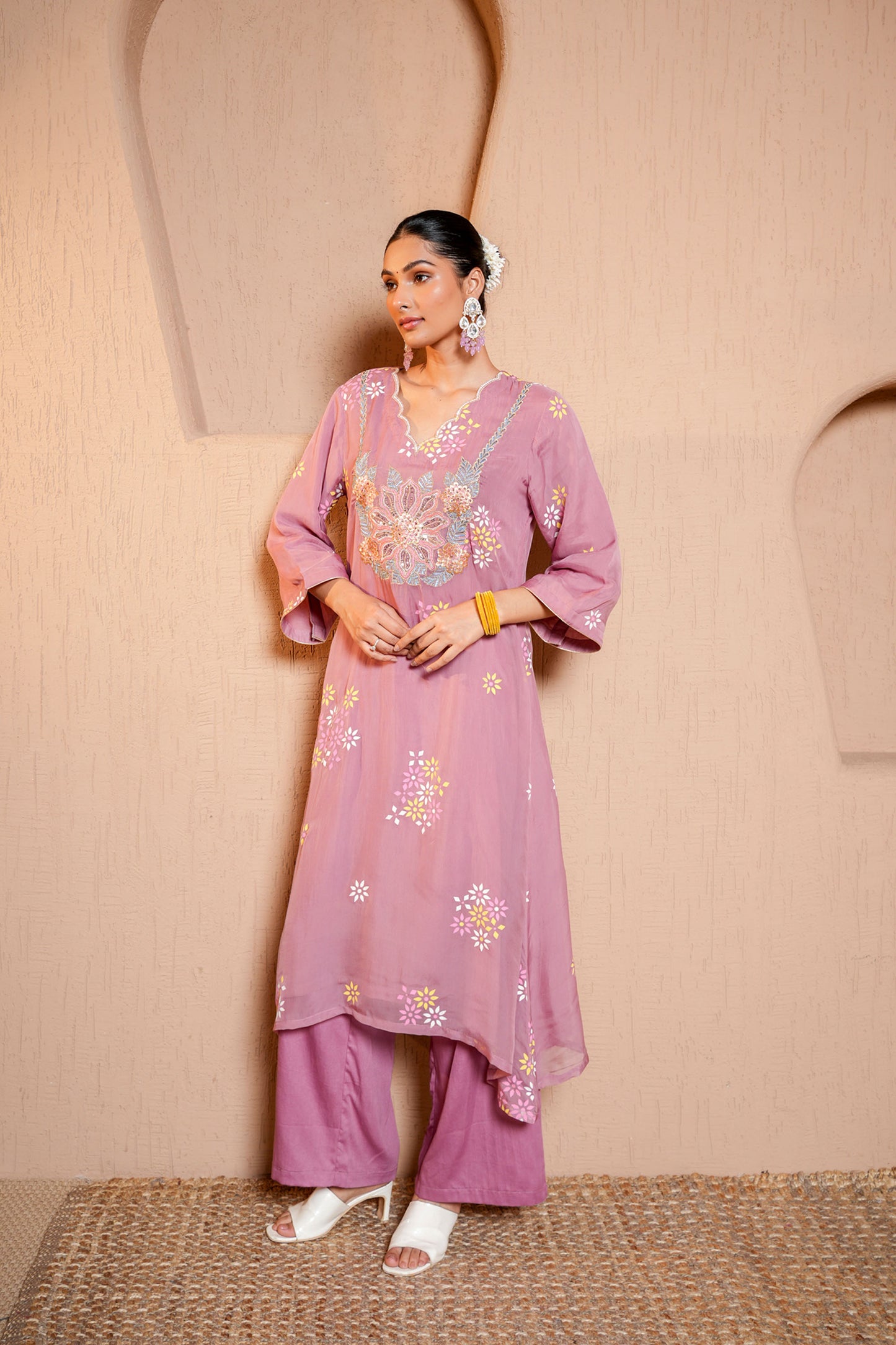 Dusty Pink Organza Thread Work Embroidery A-line Kurta-plazo Set