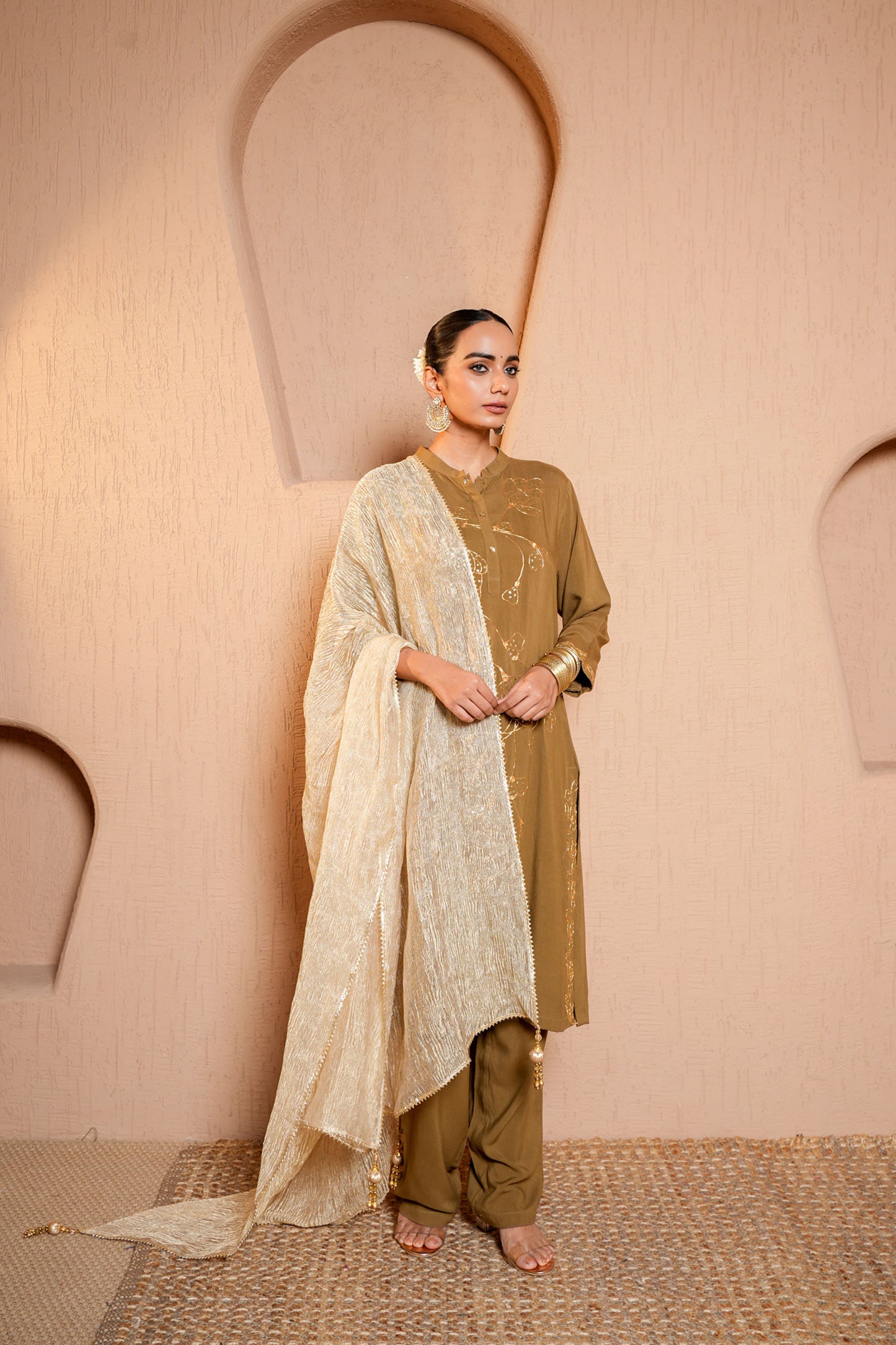 Mehendi Green Rayon Golden Dori Machine Embroidery Kurta Set