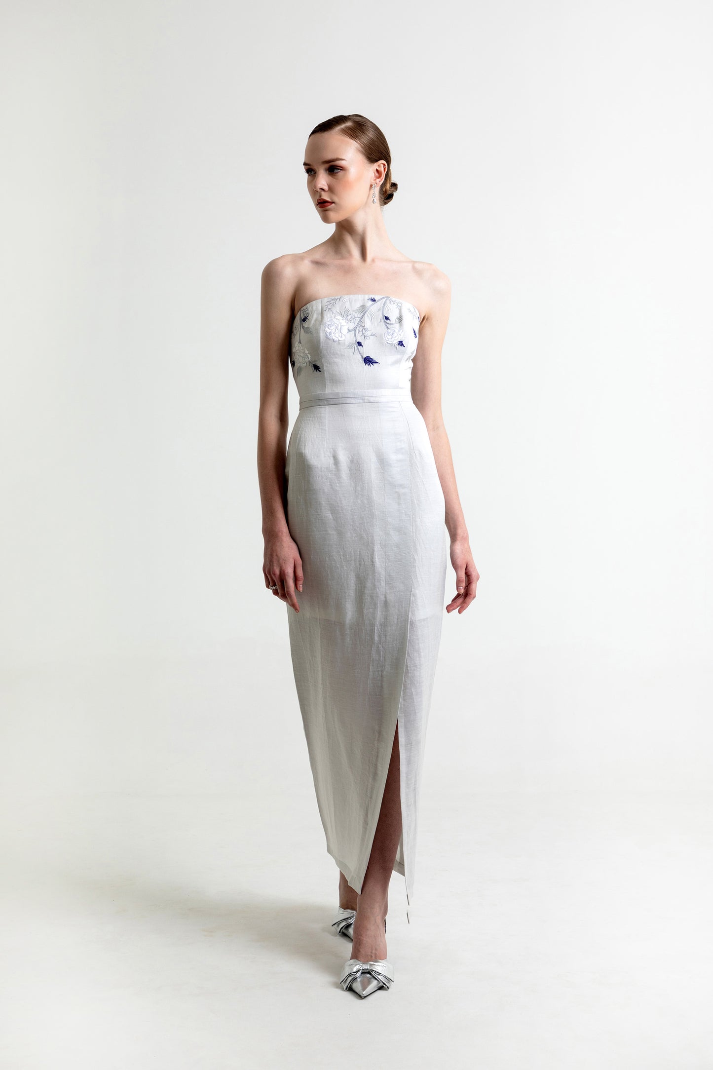 Avaia Silver Linen Satin Designer Gown