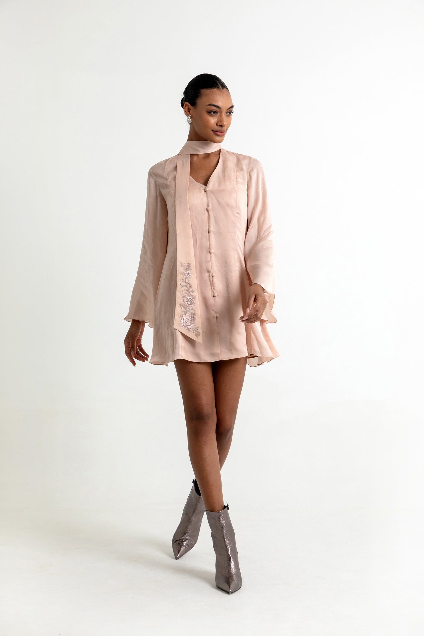 Aubrielle Organza Dress in Peach Dust