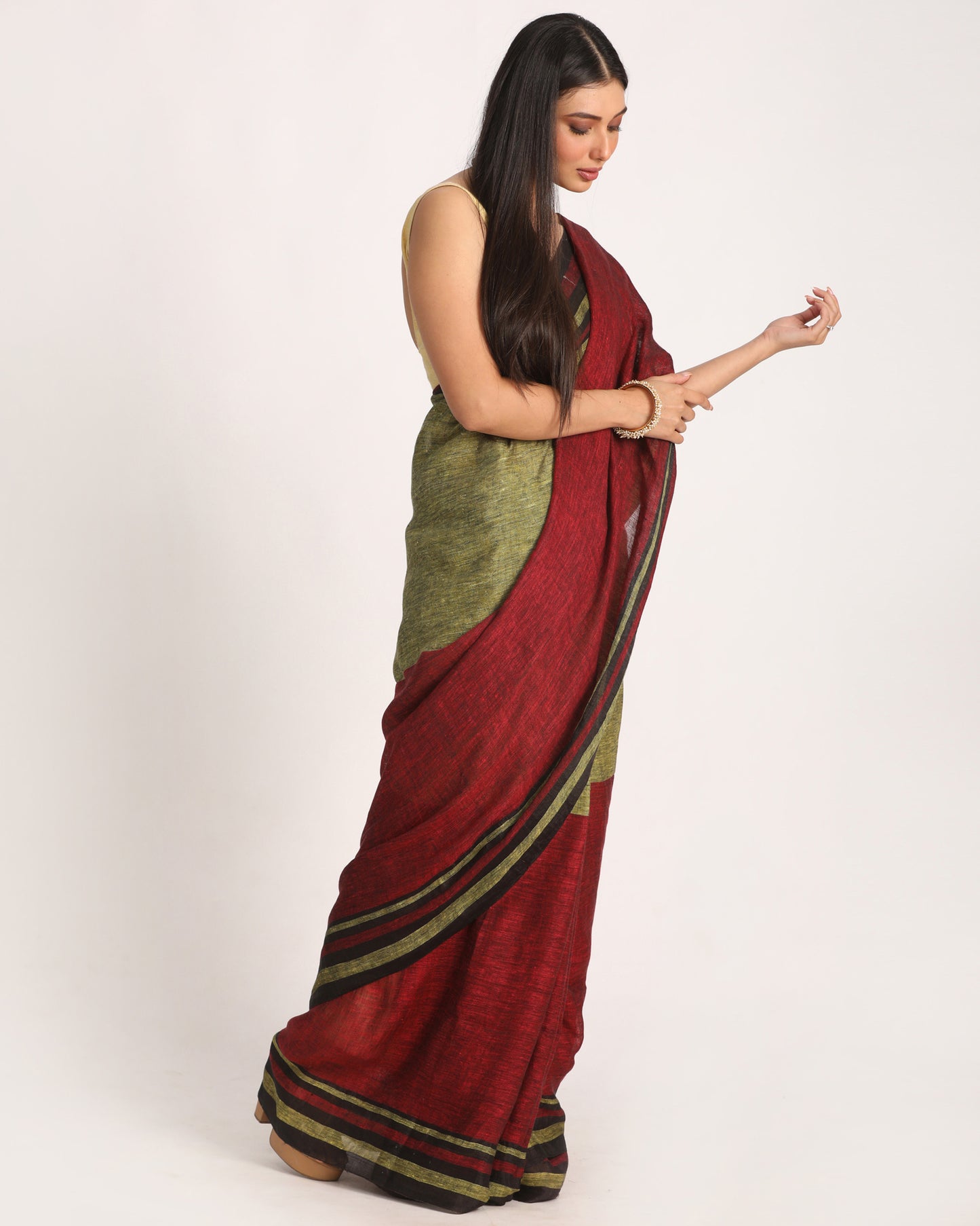 Maroon Lime Traditional Handloom Linen Saree