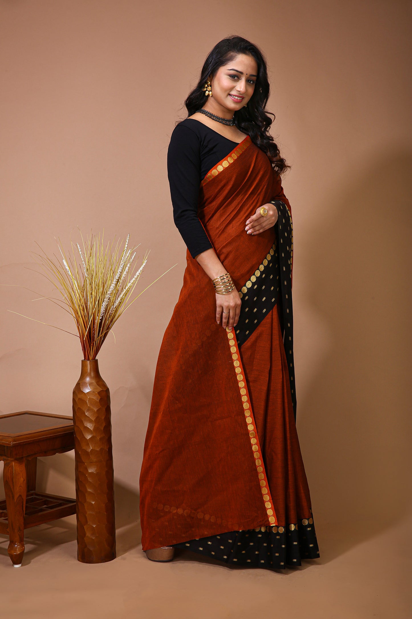 Dori Orange Cotton Self Design Saree