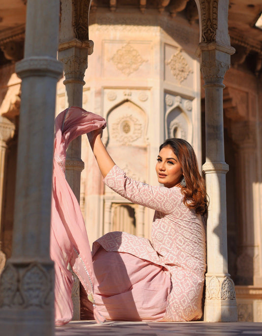  Light Pink Cotton Straight Kurta Palazzo set with Dupatta - world.com