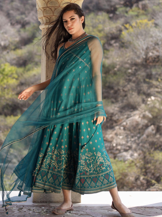  Rama green Rayon Shoulder Strip Anarkali Kurta with Net Dupatta 