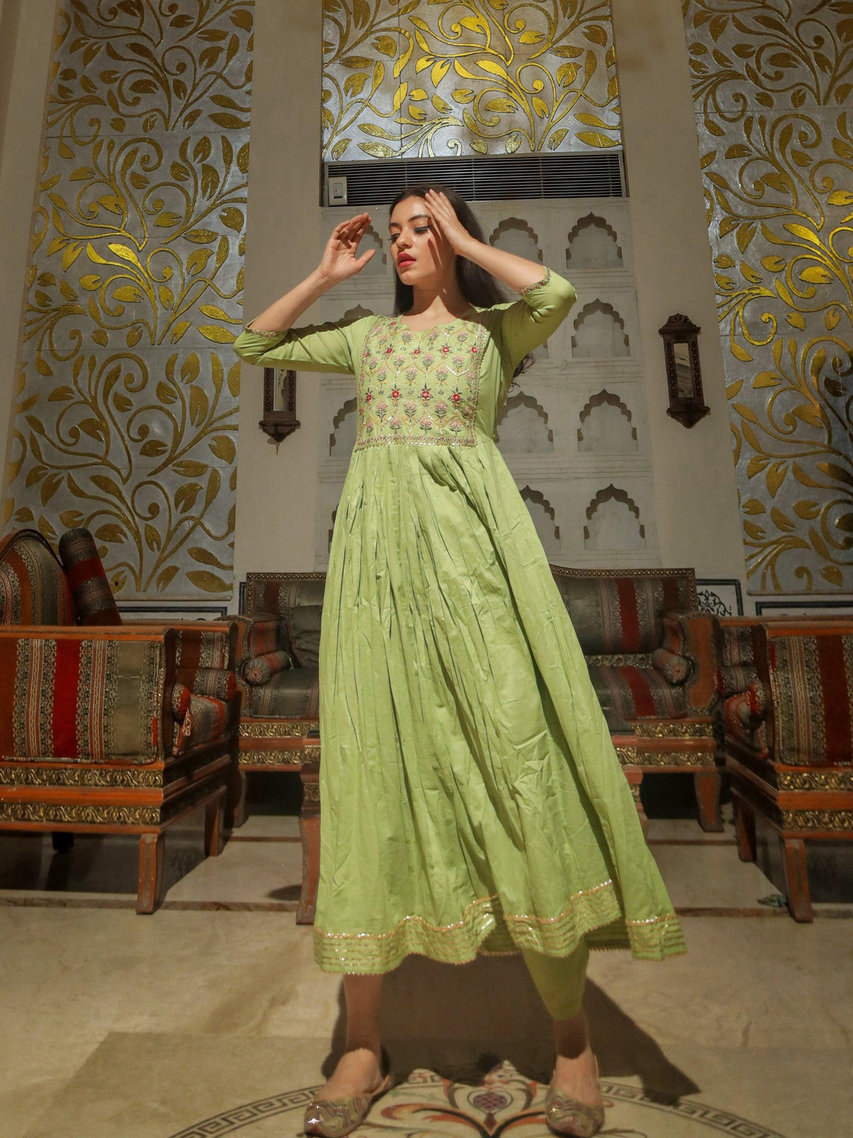  Green Cotton Kurta Pant Set - world.com