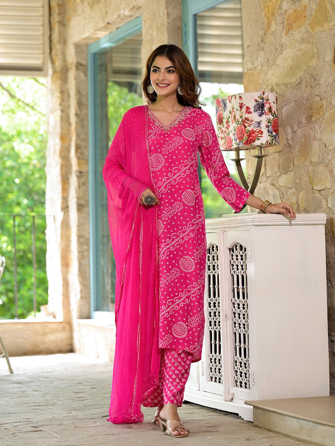Pink Bandhni Printed Zari Work Muslin Kurta Set