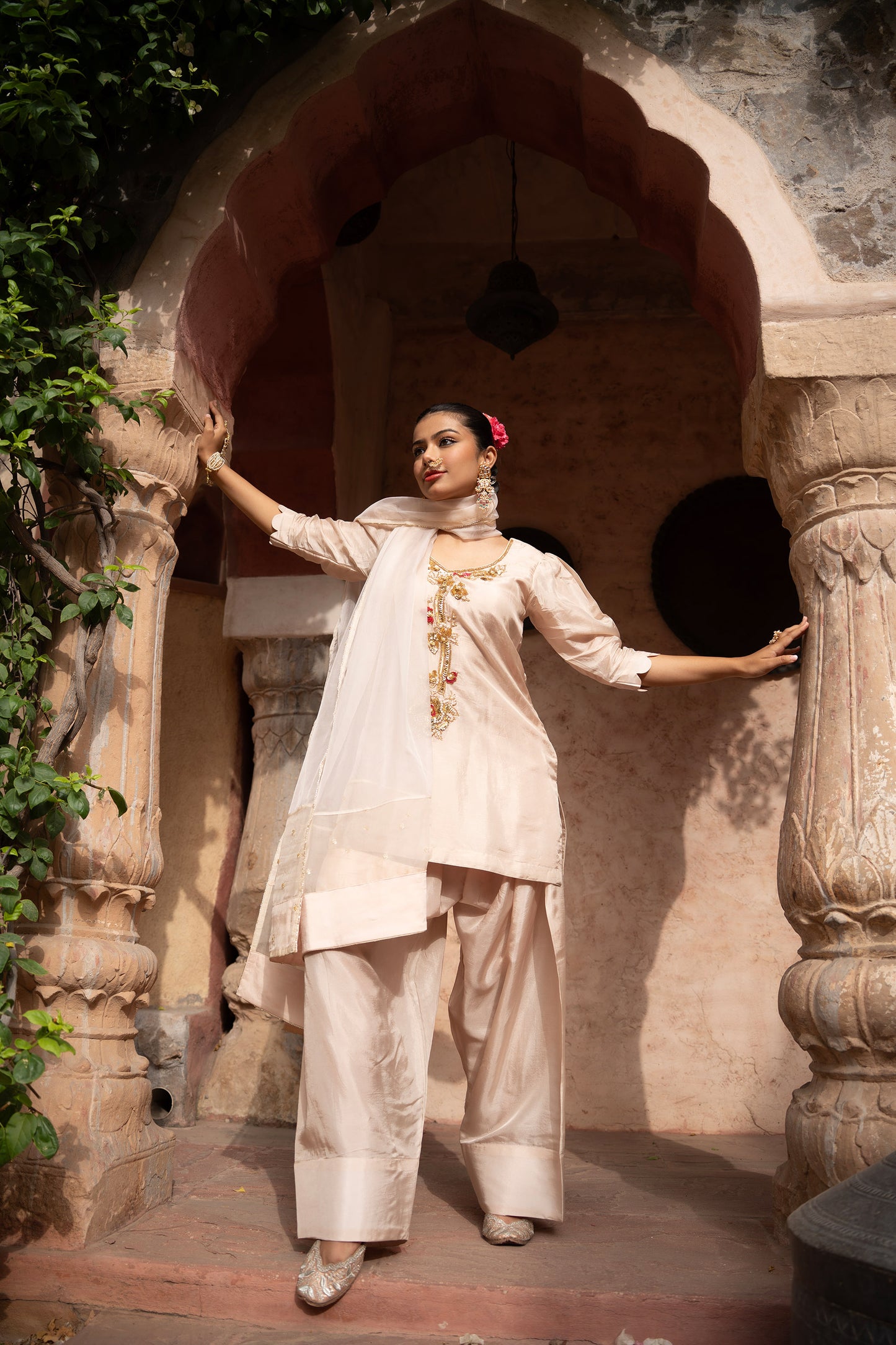 Warm Ivory Hand-Embroidered Farshi Set