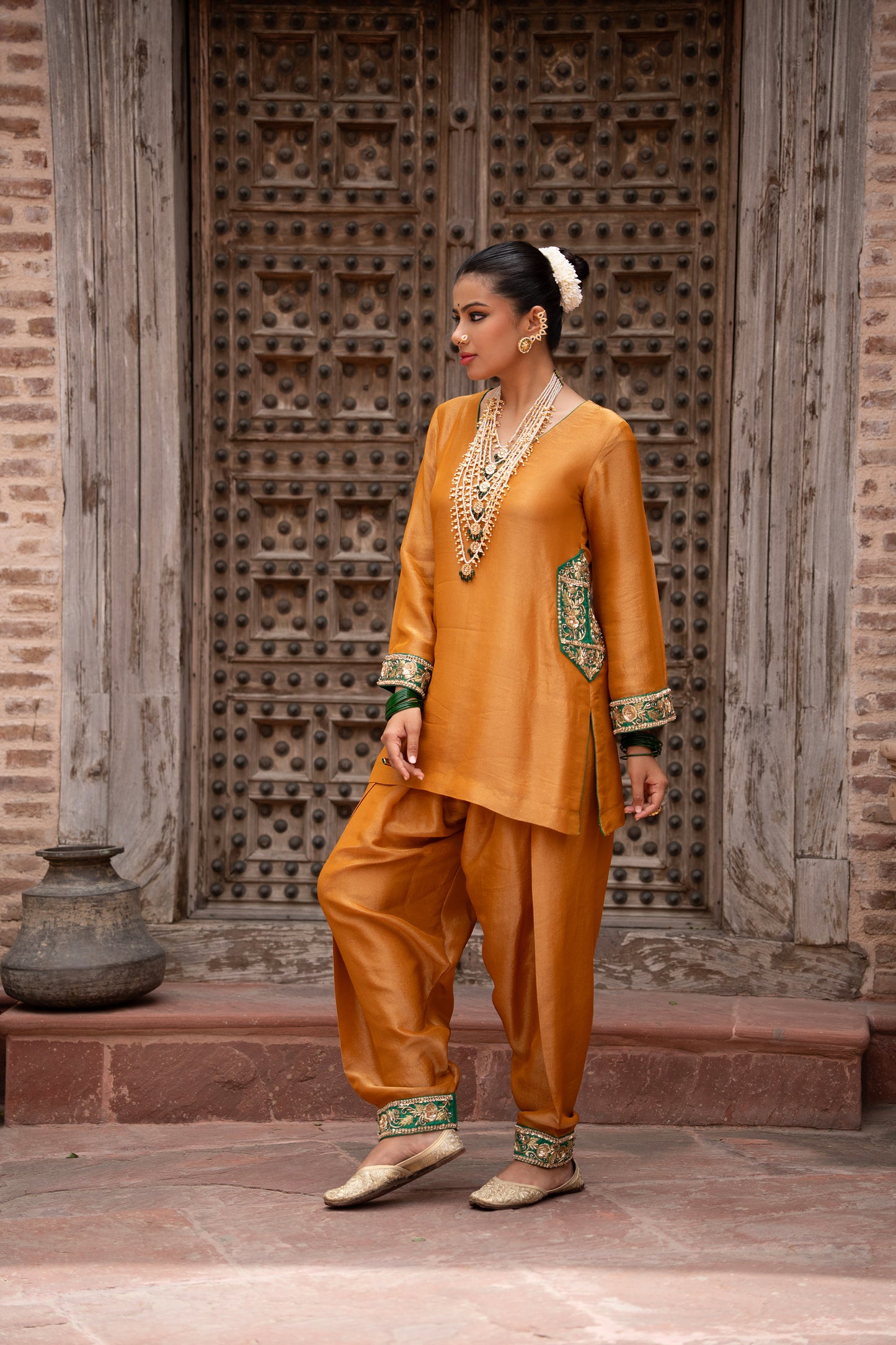 Surmayi Sunehri Hand-Embroidered Balloon Salwar Set
