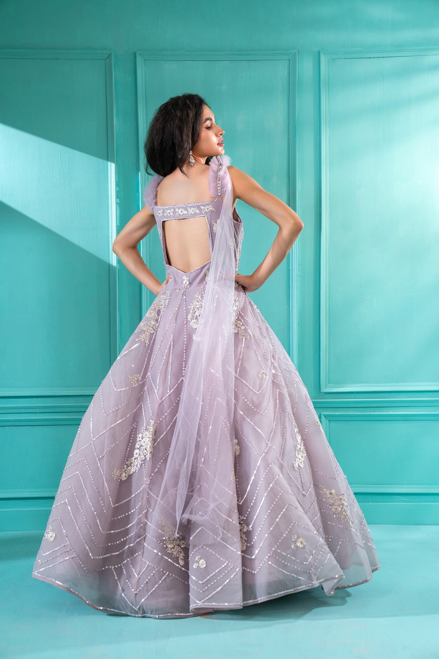 Dreamy Lilac Sequins Embroidered Flared Gown