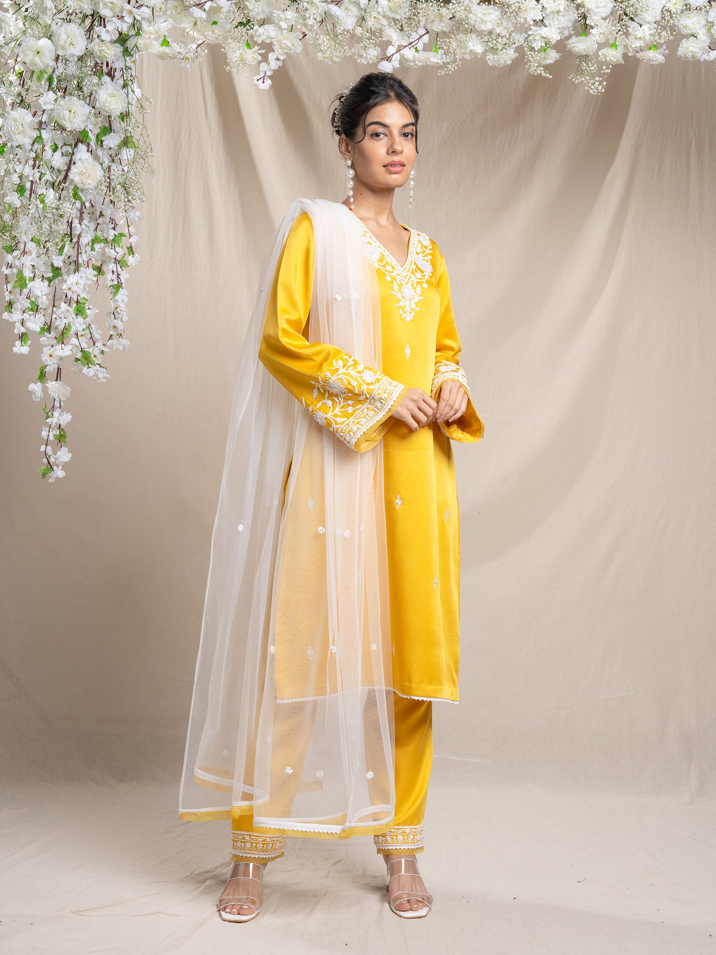 Yellow Kurta Set With Exquisite Neck And Sleeve Embroidery