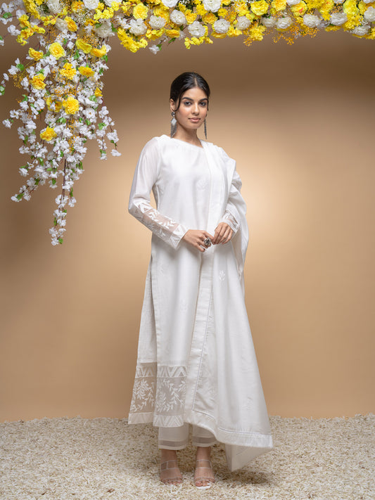 Ivory Chanderi And Organza Floral Applique Kurta Set
