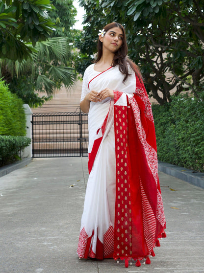 अतरंगी Red EleganceSaree
