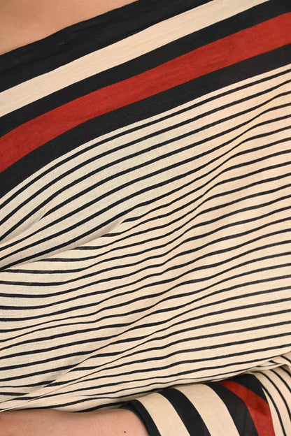 Endless Timesheet - Handblock Print Natural Dyed - Mulmul Cotton Saree