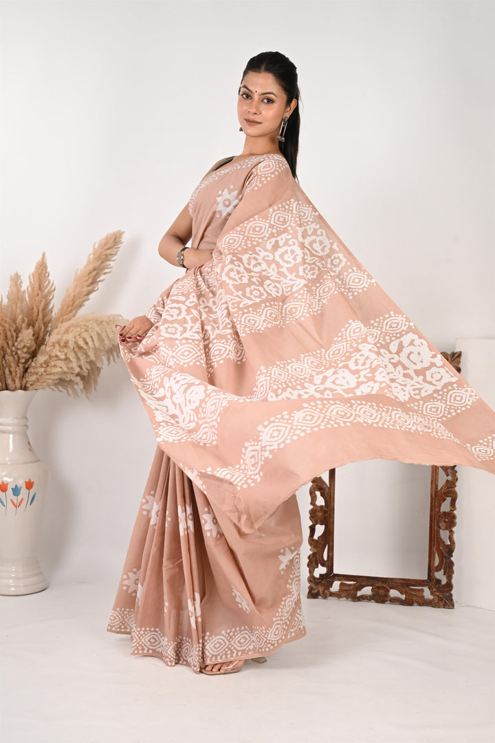 Crucial Conversation - Handblock Print Natural Dyed - Mulmul Cotton Saree